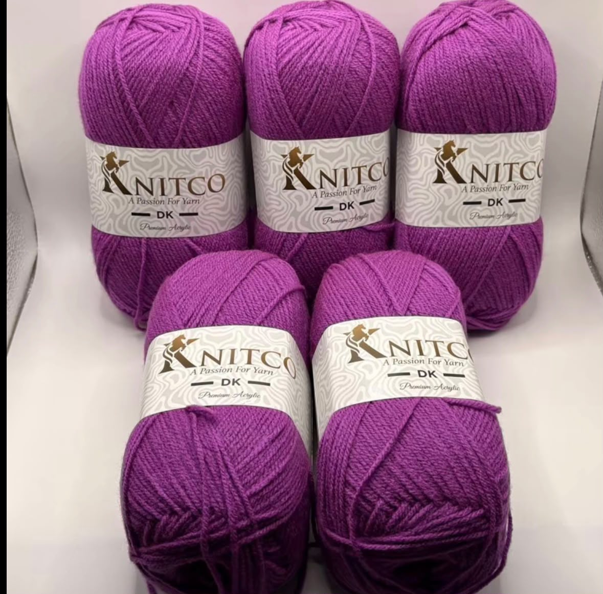 Knitco Premium DK Yarn 4520
