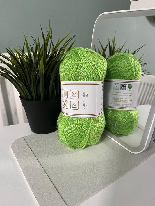 GOF Glittery Yarn 07