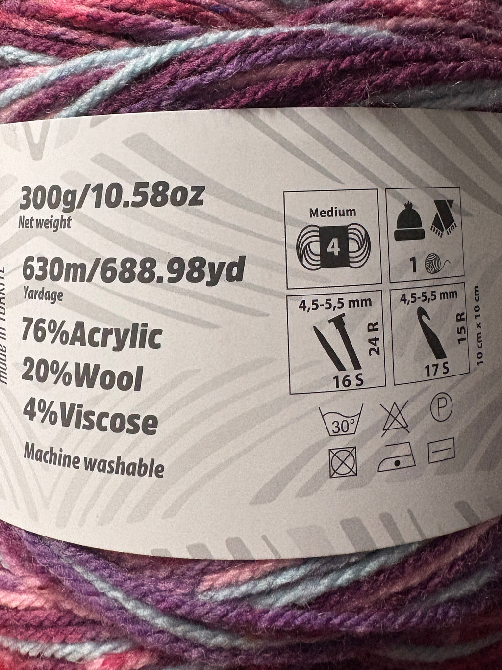 Knitco Pinstripe Yarn