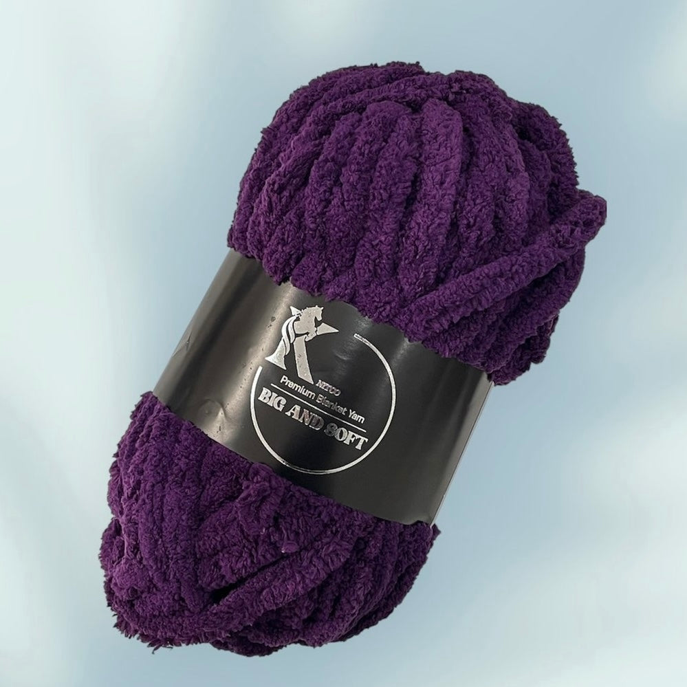 Big and Soft Premium Blanket Yarn