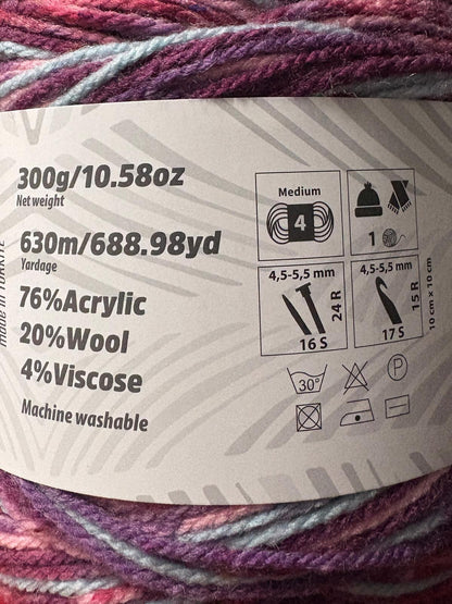 Knitco Pinstripe Yarn 07