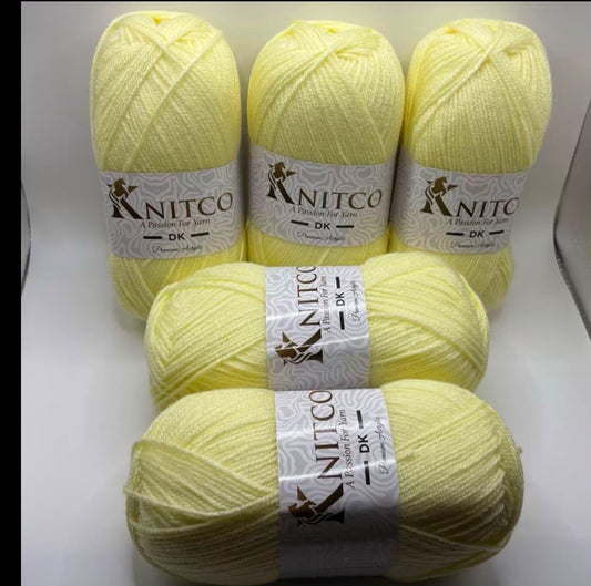 Knitco Premium DK Yarn 7010